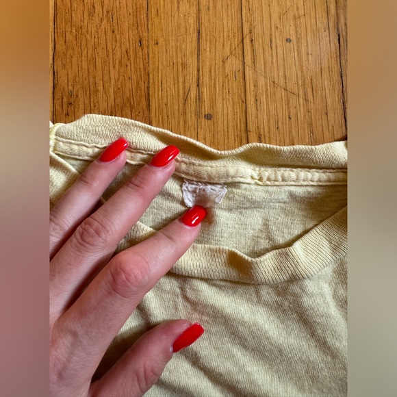 80s Vintage Jefferson Starship Modern Times Yellow Graphic T - Picture 7 of 9